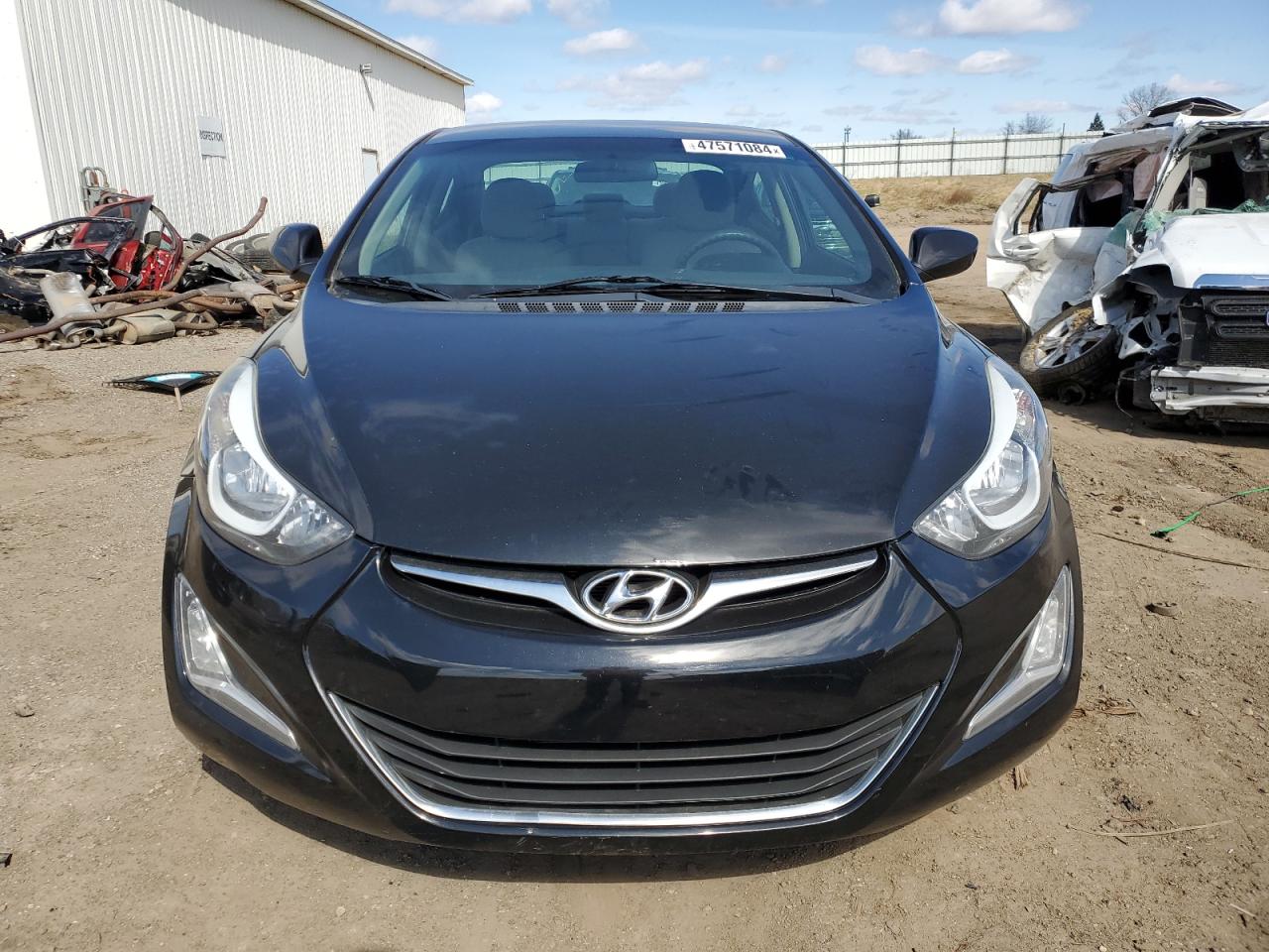 Photo 4 VIN: 5NPDH4AE2FH572324 - HYUNDAI ELANTRA 