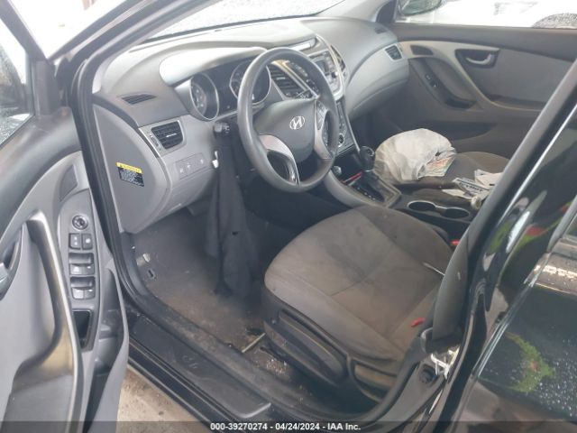 Photo 4 VIN: 5NPDH4AE2FH574686 - HYUNDAI ELANTRA 