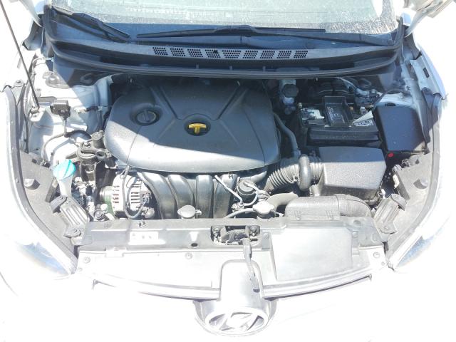 Photo 6 VIN: 5NPDH4AE2FH579354 - HYUNDAI ELANTRA SE 