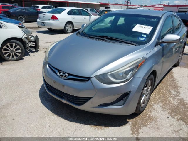 Photo 5 VIN: 5NPDH4AE2FH580813 - HYUNDAI ELANTRA 