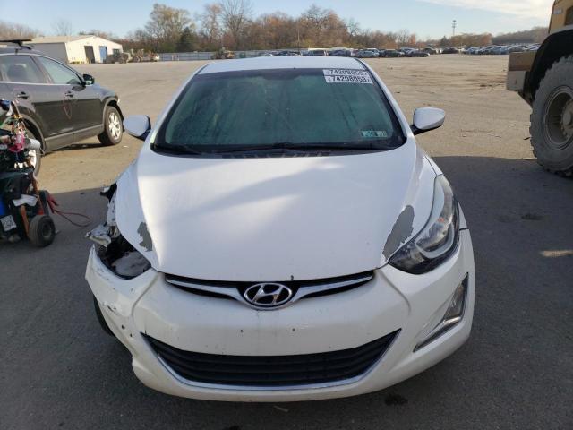 Photo 4 VIN: 5NPDH4AE2FH585235 - HYUNDAI ELANTRA 