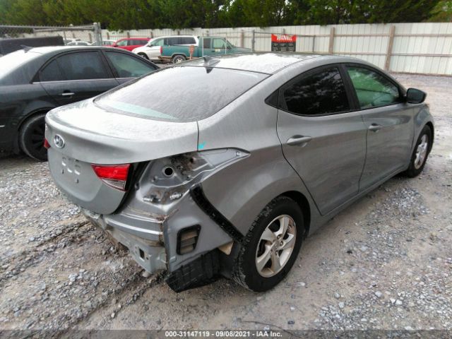 Photo 3 VIN: 5NPDH4AE2FH586417 - HYUNDAI ELANTRA 