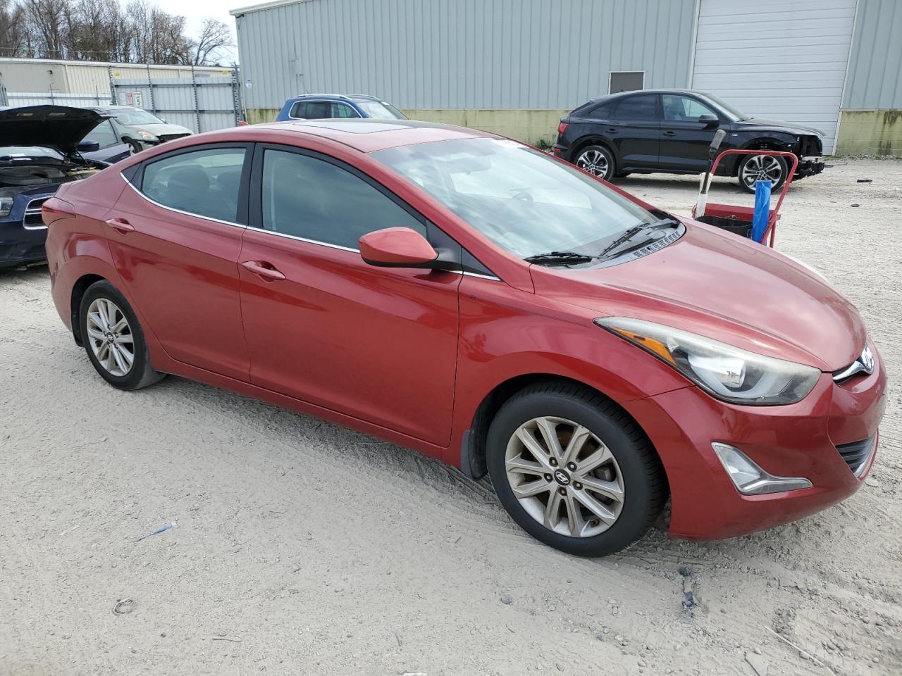 Photo 3 VIN: 5NPDH4AE2FH587843 - HYUNDAI ELANTRA 