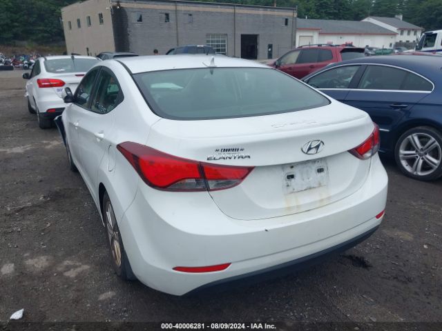 Photo 2 VIN: 5NPDH4AE2FH589379 - HYUNDAI ELANTRA 