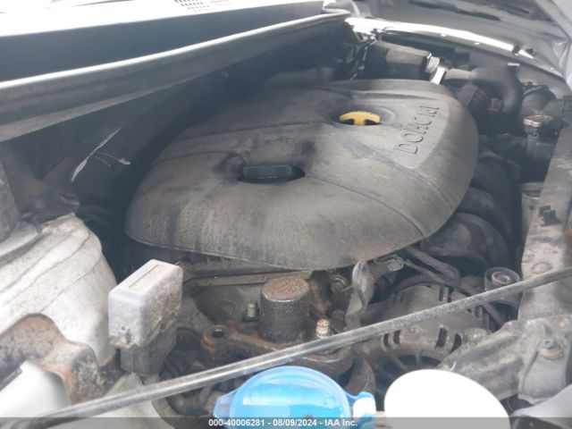 Photo 9 VIN: 5NPDH4AE2FH589379 - HYUNDAI ELANTRA 