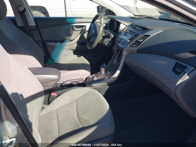 Photo 4 VIN: 5NPDH4AE2FH592301 - HYUNDAI ELANTRA 