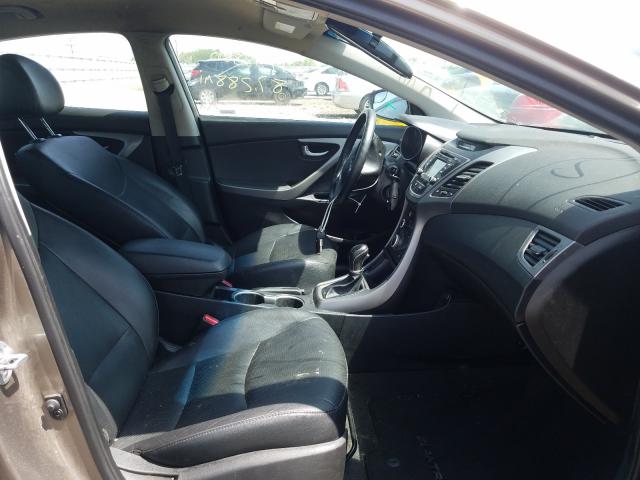 Photo 4 VIN: 5NPDH4AE2FH597885 - HYUNDAI ELANTRA SE 