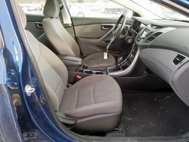 Photo 4 VIN: 5NPDH4AE2FH608349 - HYUNDAI ELANTRA SE 