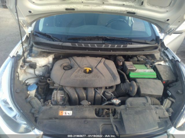 Photo 9 VIN: 5NPDH4AE2FH615785 - HYUNDAI ELANTRA 