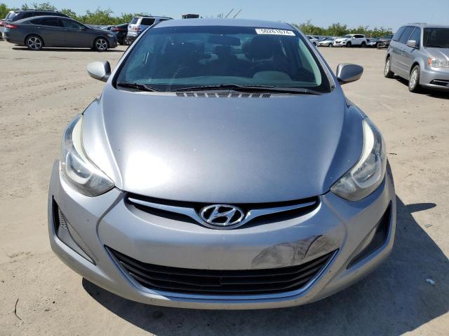 Photo 4 VIN: 5NPDH4AE2FH616385 - HYUNDAI ELANTRA 