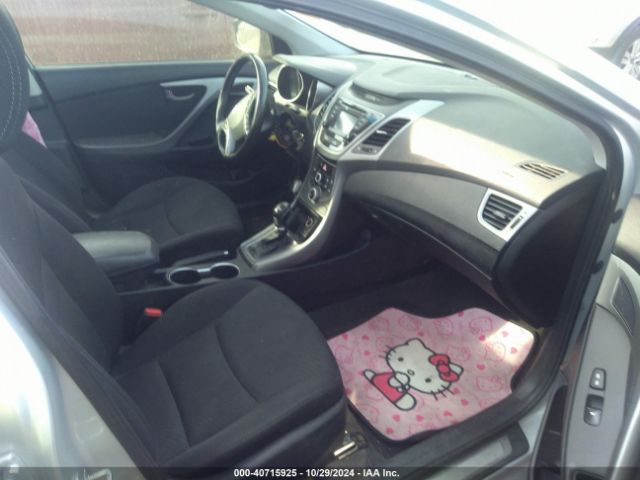 Photo 4 VIN: 5NPDH4AE2FH621845 - HYUNDAI ELANTRA 