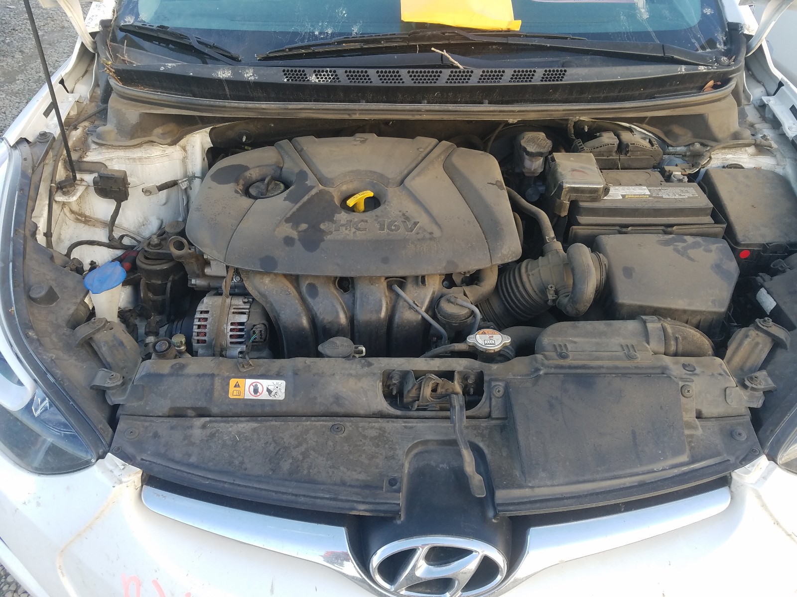 Photo 6 VIN: 5NPDH4AE2FH622476 - HYUNDAI ELANTRA SE 