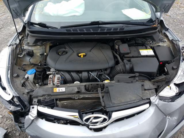 Photo 6 VIN: 5NPDH4AE2FH626558 - HYUNDAI ELANTRA SE 