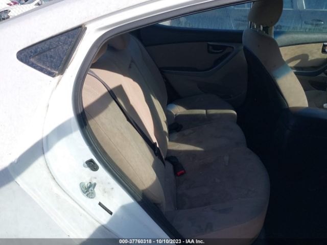 Photo 7 VIN: 5NPDH4AE2FH630898 - HYUNDAI ELANTRA 