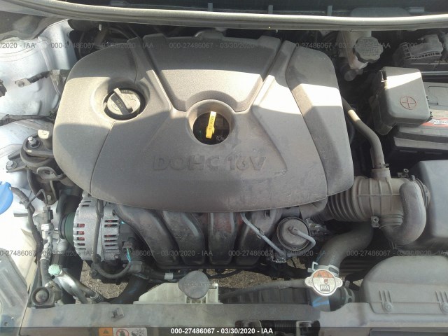 Photo 9 VIN: 5NPDH4AE2FH632537 - HYUNDAI ELANTRA 