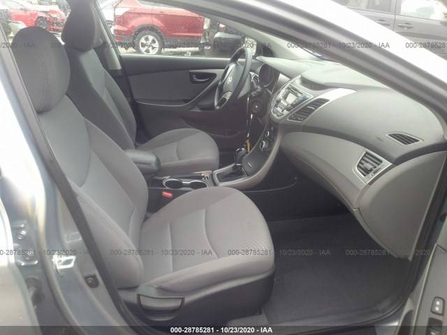 Photo 4 VIN: 5NPDH4AE2FH648933 - HYUNDAI ELANTRA 