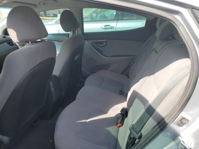 Photo 4 VIN: 5NPDH4AE2FH652481 - HYUNDAI ELANTRA SE 