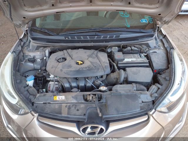 Photo 9 VIN: 5NPDH4AE2GH658492 - HYUNDAI ELANTRA 