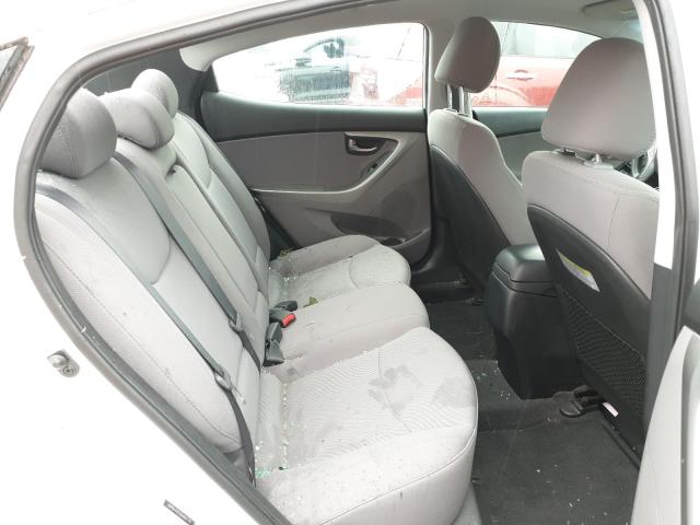 Photo 5 VIN: 5NPDH4AE2GH661179 - HYUNDAI ELANTRA SE 