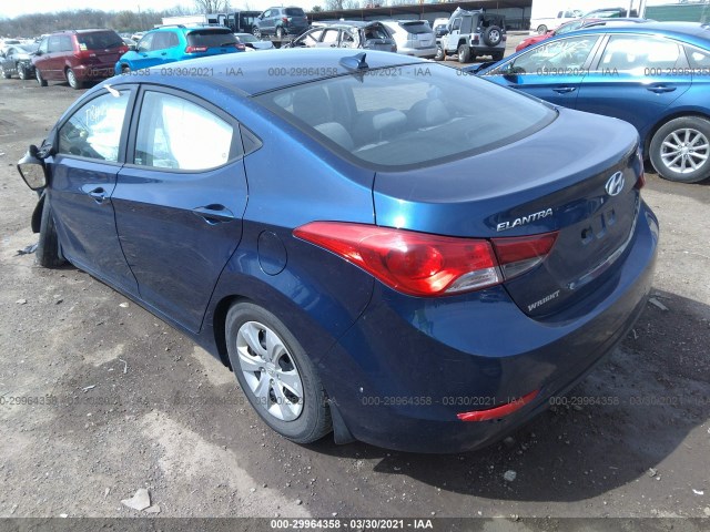 Photo 2 VIN: 5NPDH4AE2GH679634 - HYUNDAI ELANTRA 