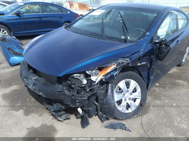 Photo 5 VIN: 5NPDH4AE2GH679634 - HYUNDAI ELANTRA 