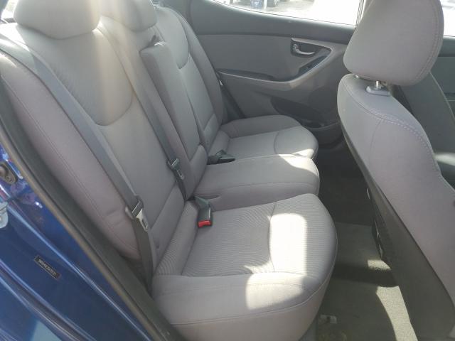 Photo 5 VIN: 5NPDH4AE2GH701311 - HYUNDAI ELANTRA SE 