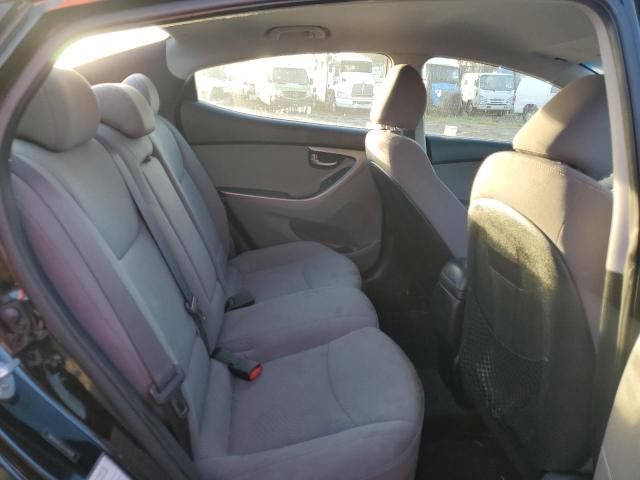 Photo 9 VIN: 5NPDH4AE2GH704628 - HYUNDAI ELANTRA SE 