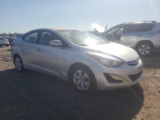 Photo 3 VIN: 5NPDH4AE2GH714043 - HYUNDAI ELANTRA SE 