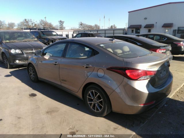 Photo 2 VIN: 5NPDH4AE2GH714382 - HYUNDAI ELANTRA 