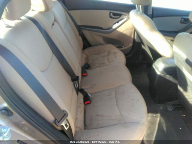 Photo 7 VIN: 5NPDH4AE2GH714382 - HYUNDAI ELANTRA 