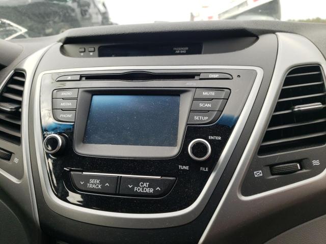 Photo 8 VIN: 5NPDH4AE2GH718917 - HYUNDAI ELANTRA SE 