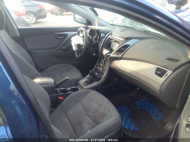 Photo 4 VIN: 5NPDH4AE2GH719288 - HYUNDAI ELANTRA 