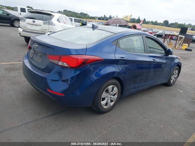 Photo 3 VIN: 5NPDH4AE2GH720831 - HYUNDAI ELANTRA 