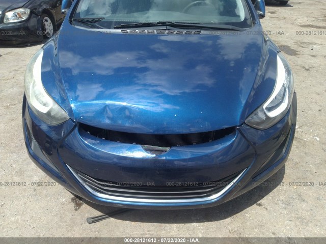 Photo 9 VIN: 5NPDH4AE2GH720876 - HYUNDAI ELANTRA 