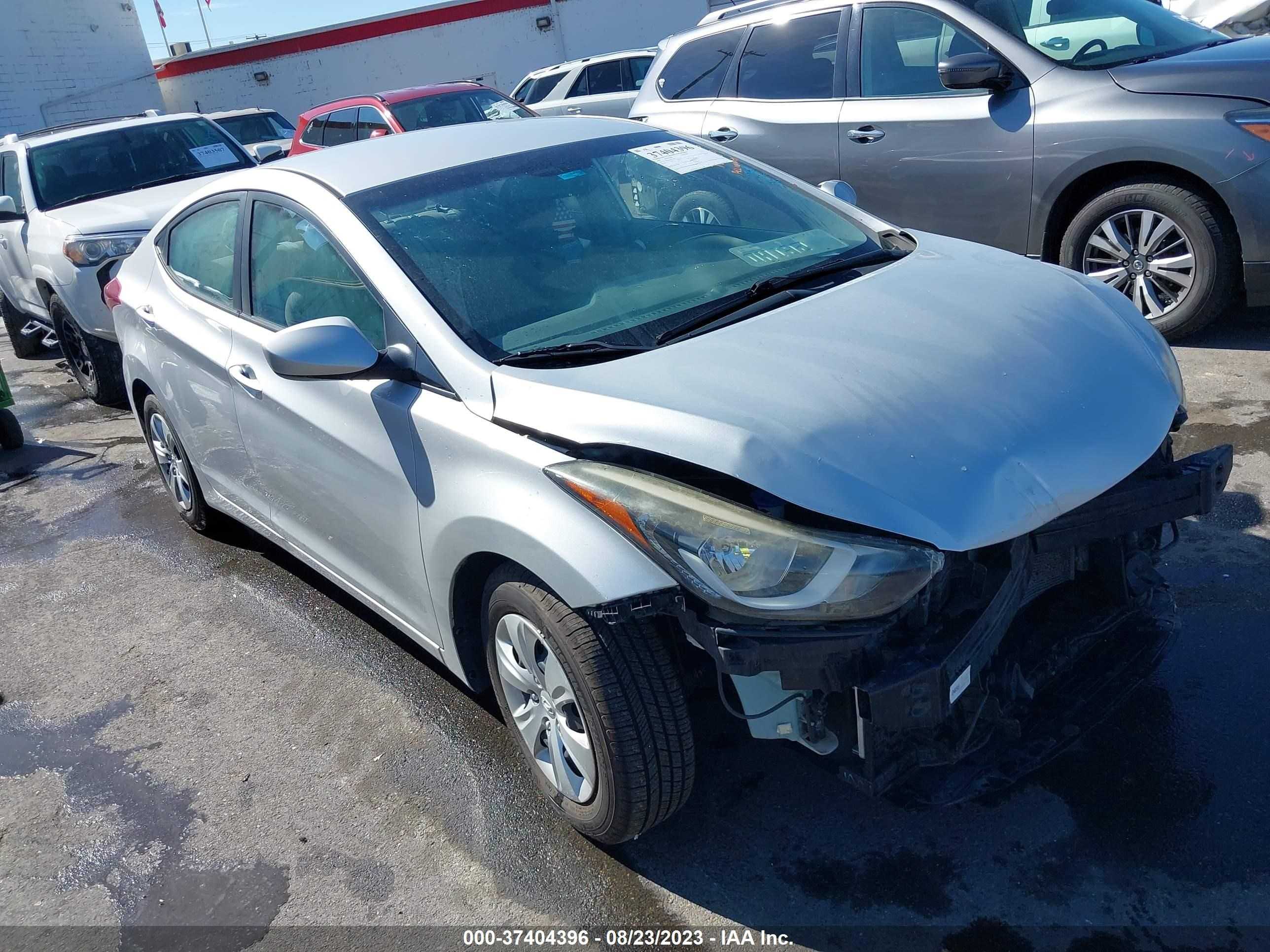 Photo 0 VIN: 5NPDH4AE2GH723809 - HYUNDAI ELANTRA 