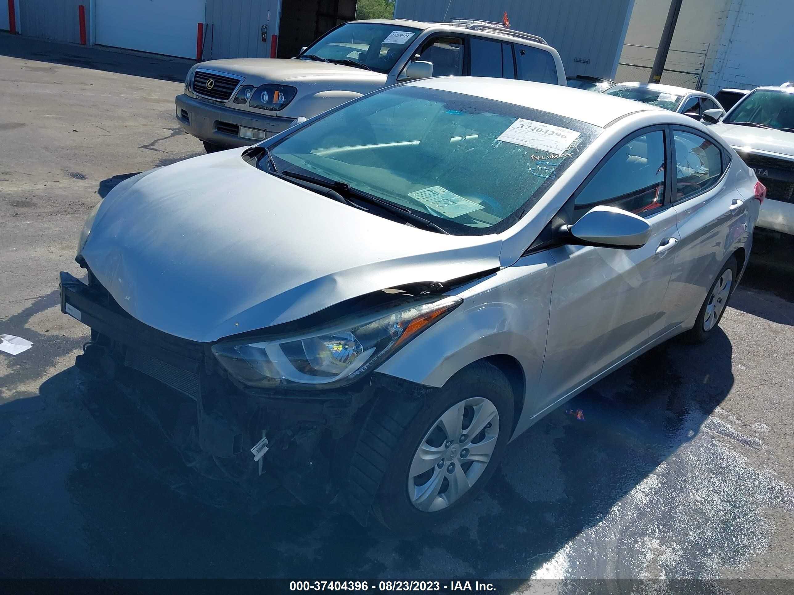 Photo 1 VIN: 5NPDH4AE2GH723809 - HYUNDAI ELANTRA 