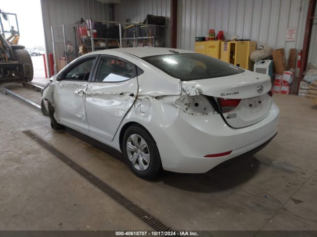 Photo 2 VIN: 5NPDH4AE2GH727472 - HYUNDAI ELANTRA 