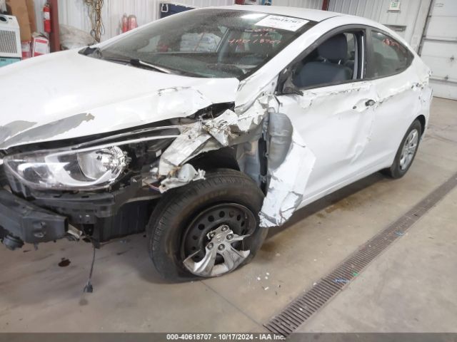 Photo 5 VIN: 5NPDH4AE2GH727472 - HYUNDAI ELANTRA 