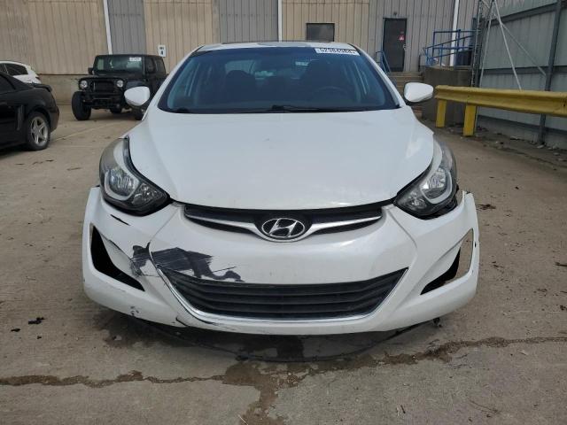 Photo 4 VIN: 5NPDH4AE2GH729643 - HYUNDAI ELANTRA 