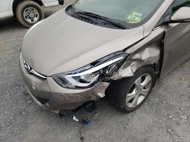 Photo 8 VIN: 5NPDH4AE2GH730596 - HYUNDAI ELANTRA SE 