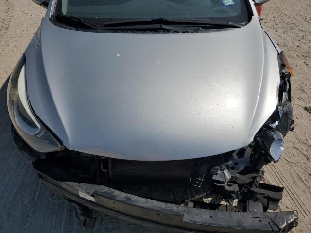 Photo 10 VIN: 5NPDH4AE2GH731277 - HYUNDAI ELANTRA SE 