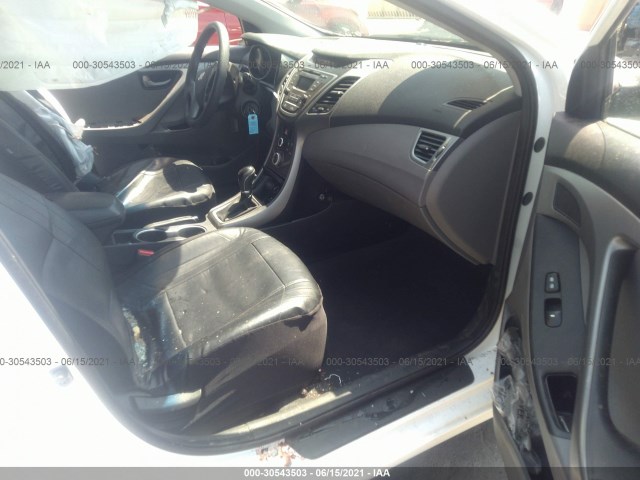 Photo 4 VIN: 5NPDH4AE2GH733238 - HYUNDAI ELANTRA 