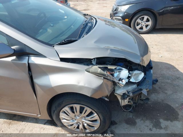 Photo 5 VIN: 5NPDH4AE2GH734681 - HYUNDAI ELANTRA 