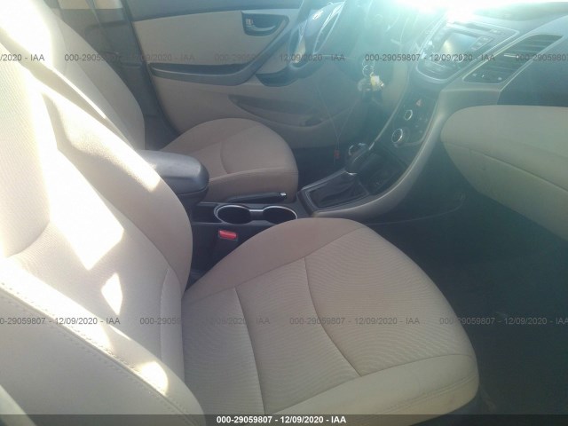 Photo 4 VIN: 5NPDH4AE2GH735524 - HYUNDAI ELANTRA 