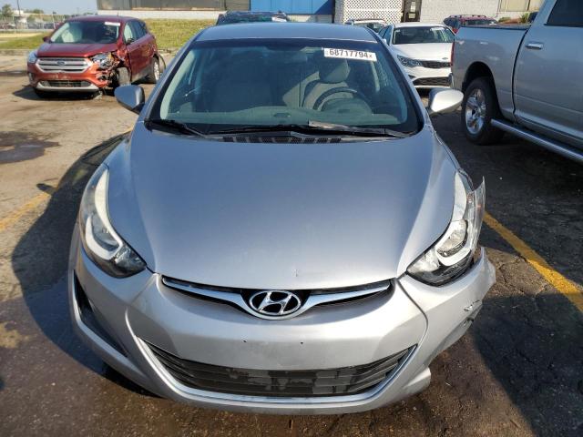 Photo 4 VIN: 5NPDH4AE2GH736351 - HYUNDAI ELANTRA SE 