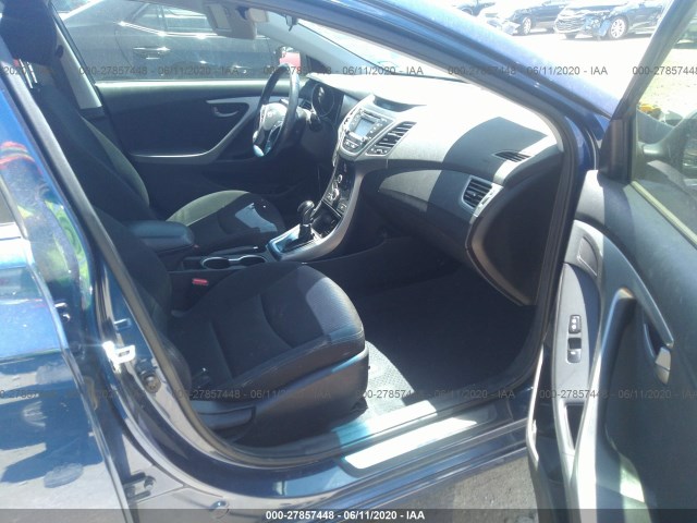 Photo 4 VIN: 5NPDH4AE2GH736771 - HYUNDAI ELANTRA 