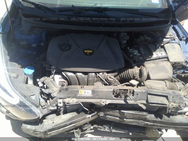 Photo 9 VIN: 5NPDH4AE2GH736771 - HYUNDAI ELANTRA 