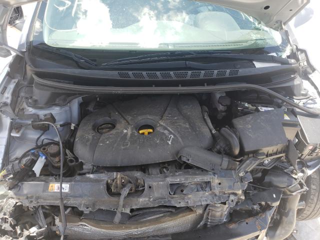 Photo 6 VIN: 5NPDH4AE2GH741033 - HYUNDAI ELANTRA SE 