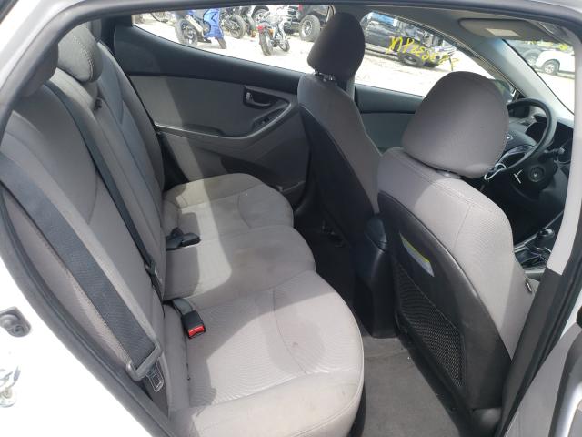 Photo 5 VIN: 5NPDH4AE2GH742750 - HYUNDAI ELANTRA SE 