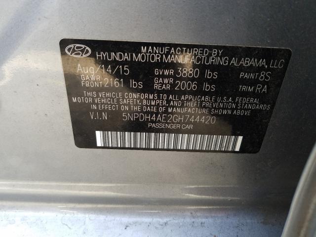 Photo 9 VIN: 5NPDH4AE2GH744420 - HYUNDAI ELANTRA SE 